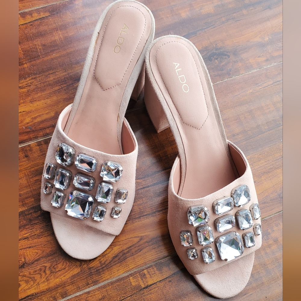 ALDO chunky heel in baby pink suede material with gems